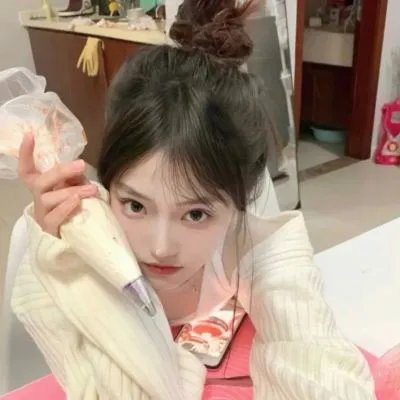 清秀俏佳人